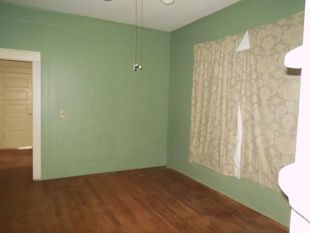 910 Sinclair Street Ranger, TX 76470