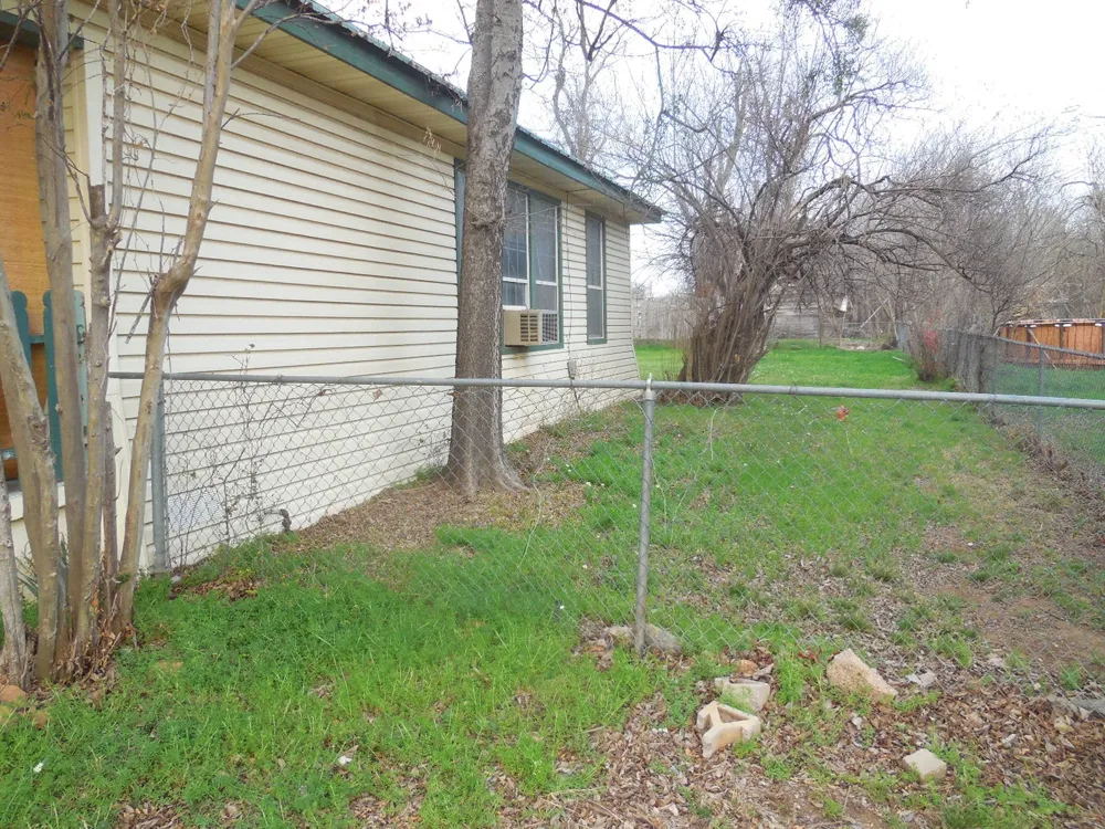 910 Sinclair Street Ranger, TX 76470