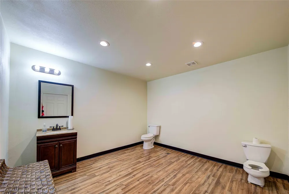 205 Davis Street Chico, TX 76431