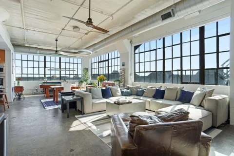2220 Canton Street #407