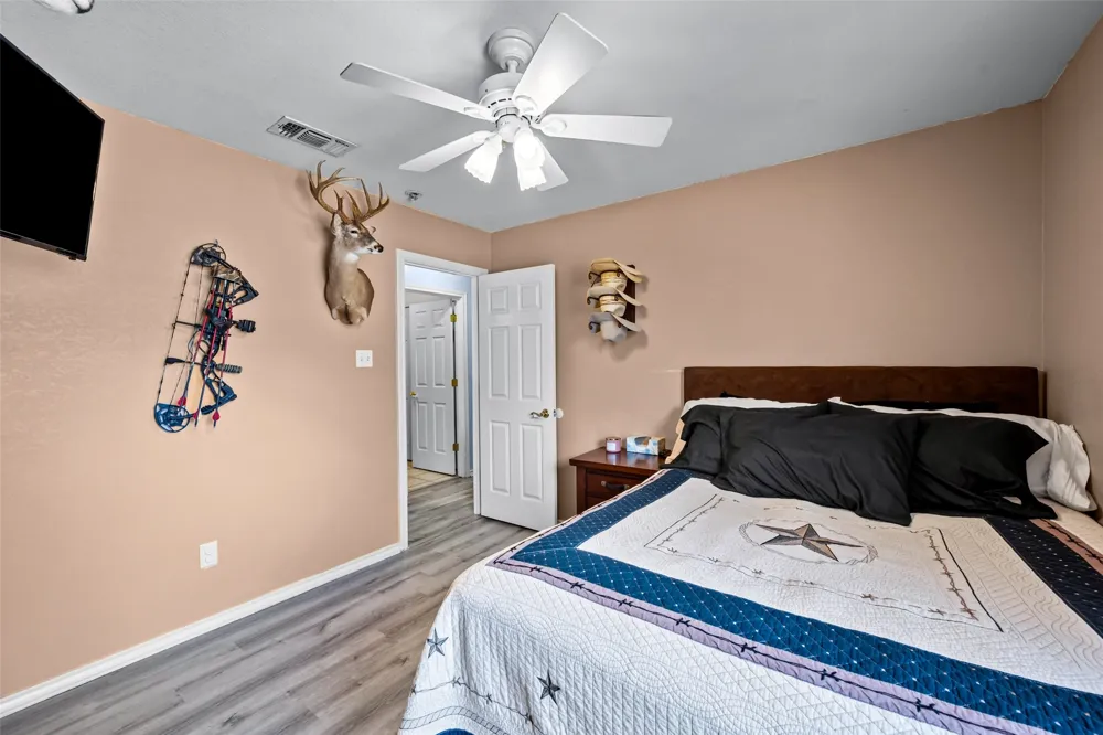 7698 Fm 920 Poolville, TX 76487