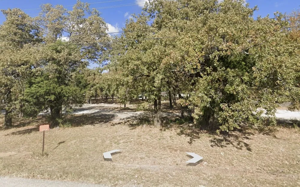 2618 Highway 175 Seagoville, TX 75159