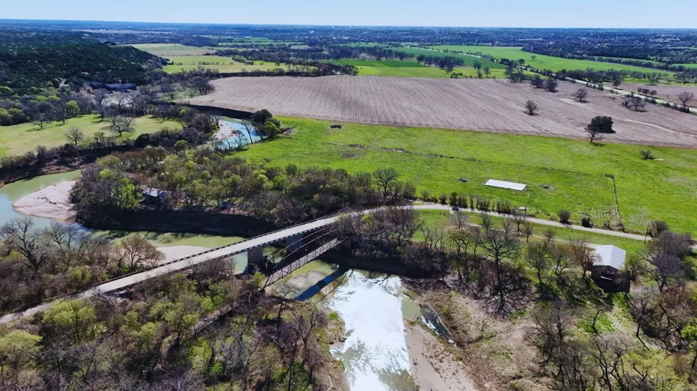 220 County Road 3310 Valley Mills, TX 76689