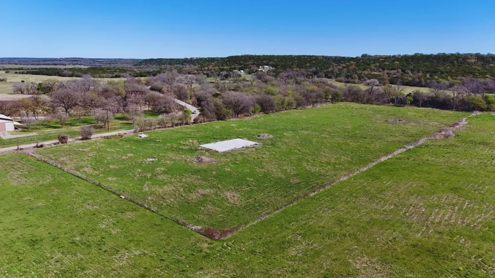 220 County Road 3310 Valley Mills, TX 76689