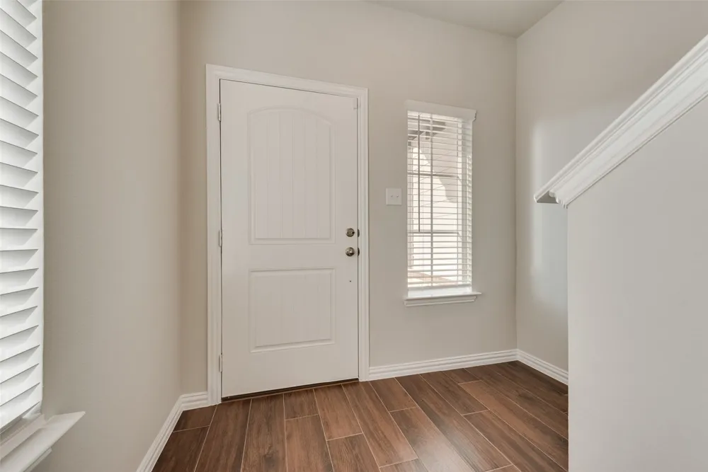 1532 Twin Forks Drive Saginaw, TX 76179