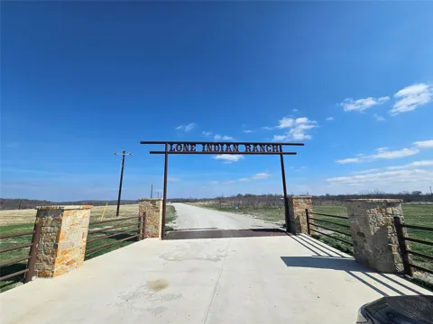Lone Indian Ranch
