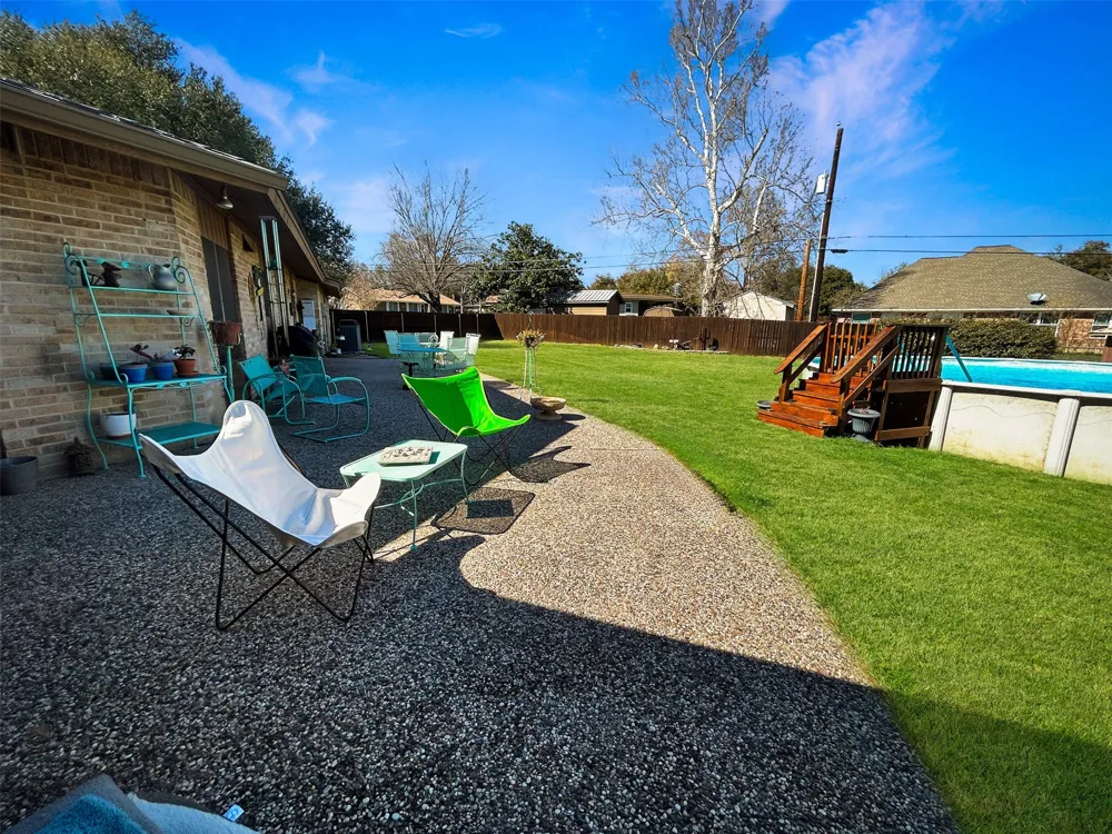 903 Hoover Avenue Cameron, TX 76520