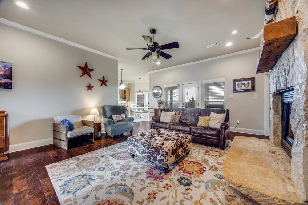 1462 Durham Road Whitewright, TX 75491