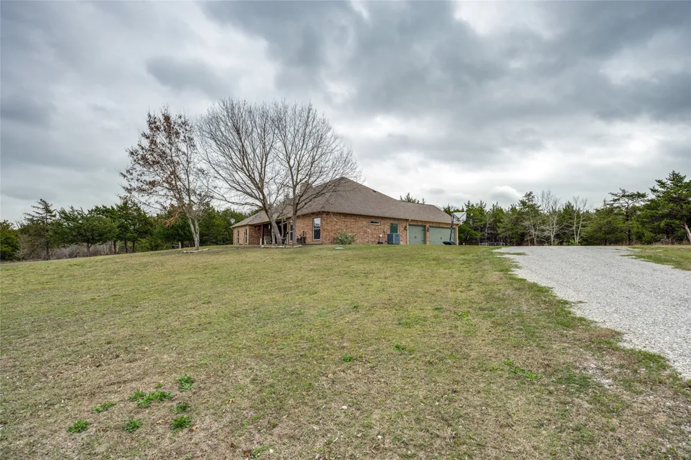1462 Durham Road Whitewright, TX 75491