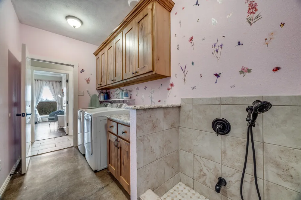 1462 Durham Road Whitewright, TX 75491