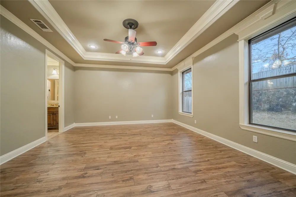 2114 W Hawkins Parkway Longview, TX 75605