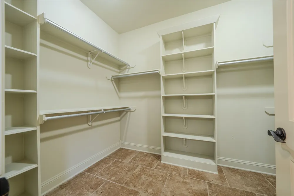 2114 W Hawkins Parkway Longview, TX 75605