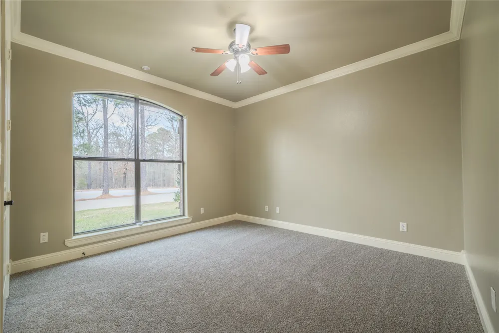 2114 W Hawkins Parkway Longview, TX 75605