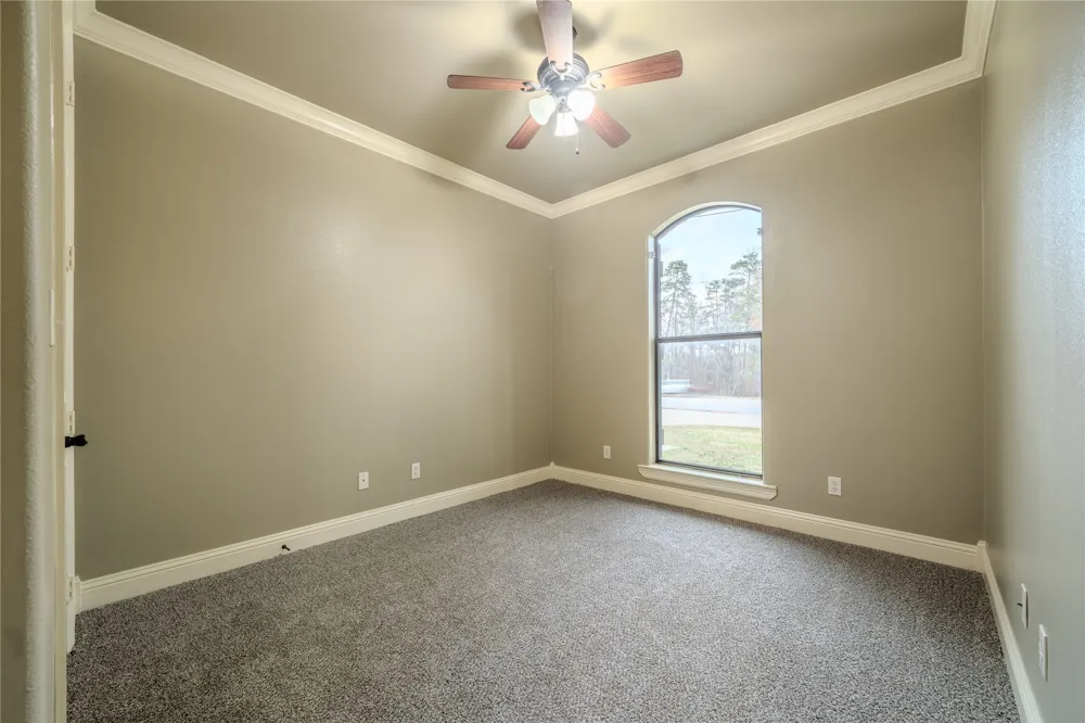 2114 W Hawkins Parkway Longview, TX 75605