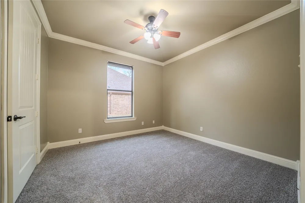 2114 W Hawkins Parkway Longview, TX 75605