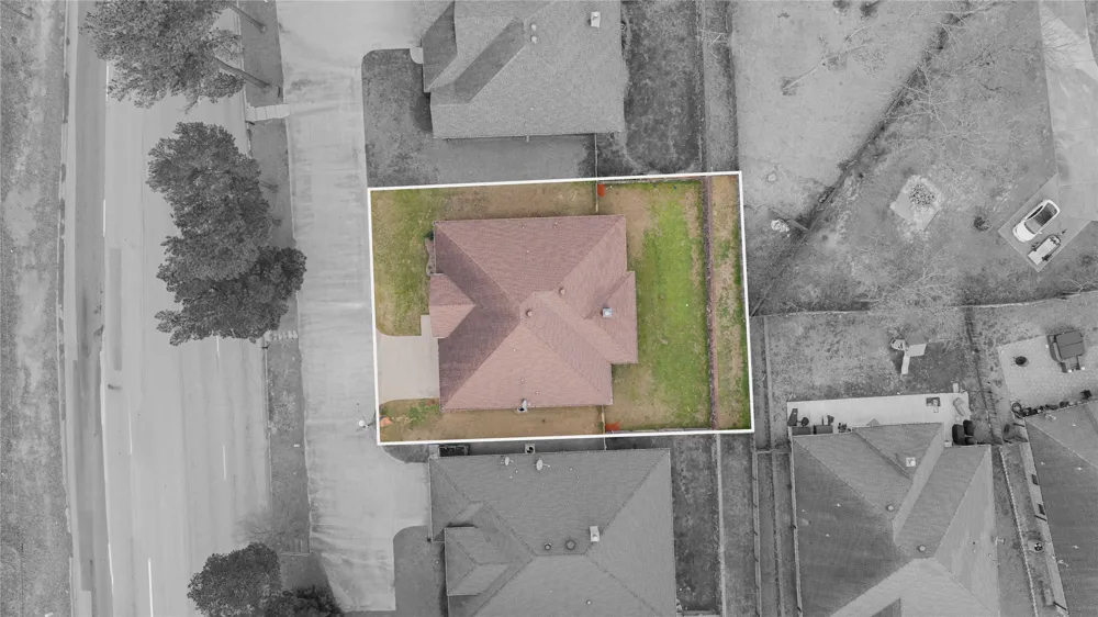 2114 W Hawkins Parkway Longview, TX 75605