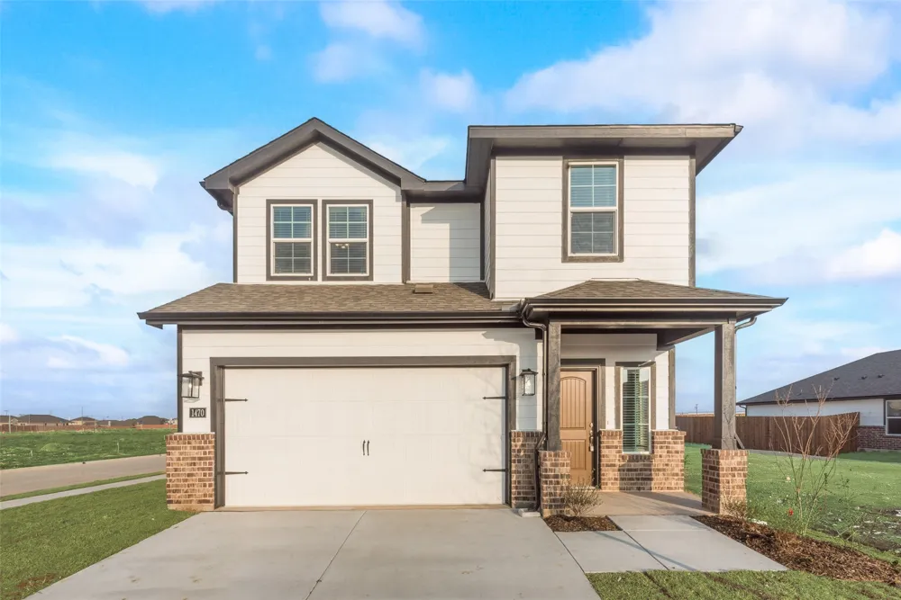 256 Sutter Mill Road Saginaw, TX 76131