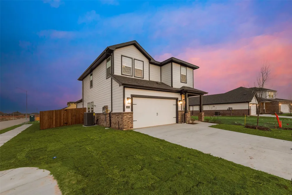 244 Sutter Mill Road Saginaw, TX 76131