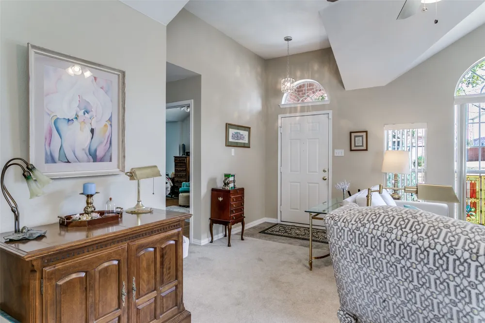 1051 Summit Park Lewisville, TX 75077