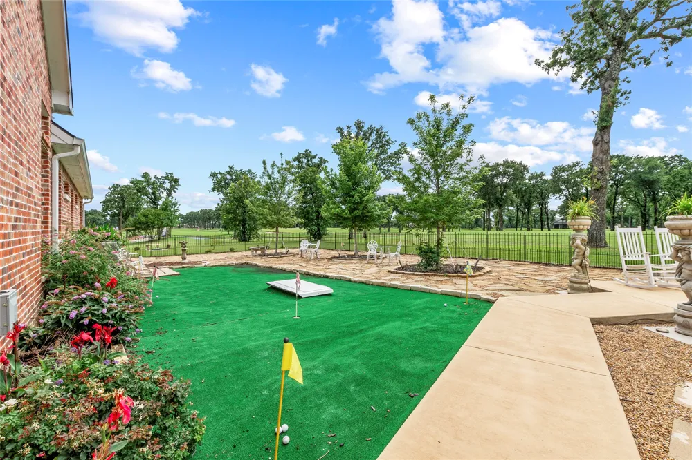 18076 Country Club Drive Kemp, TX 75143