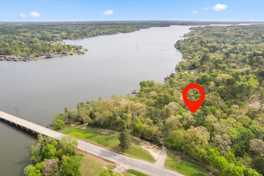 103 E Barker Creek Drive Scroggins, TX 75480