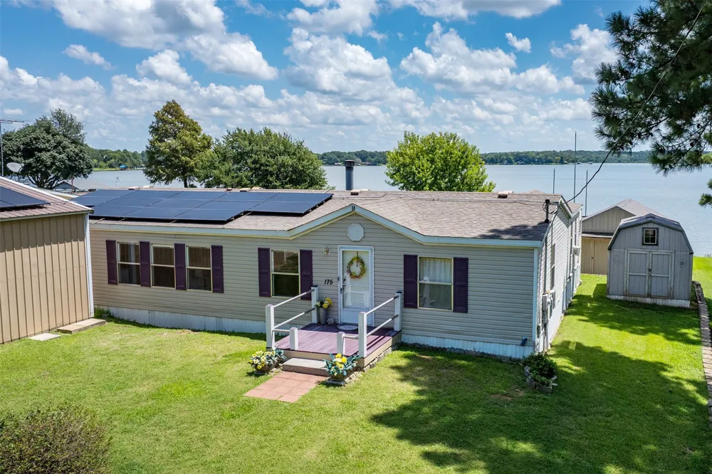 175 Kings Row Malakoff, TX 75148