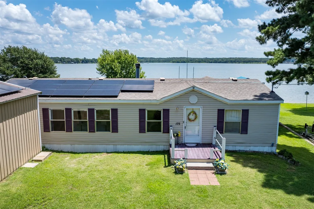 175 Kings Row Malakoff, TX 75148