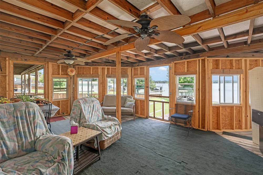 175 Kings Row Malakoff, TX 75148