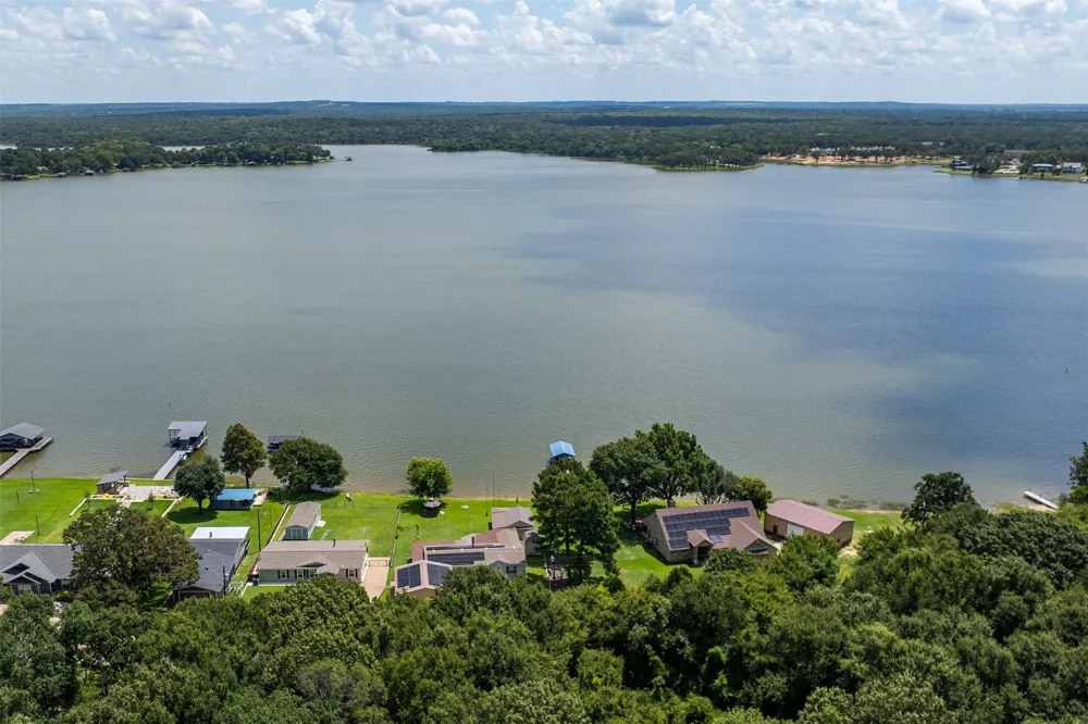 175 Kings Row Malakoff, TX 75148