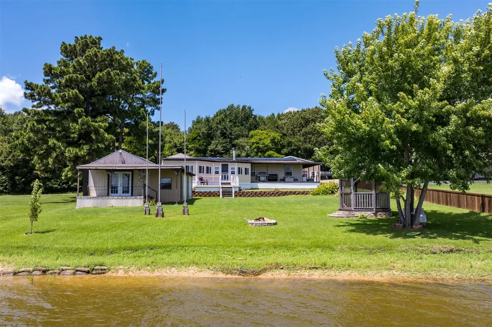 175 Kings Row Malakoff, TX 75148