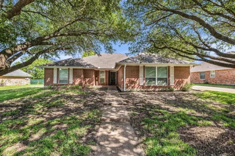 232 Crescent