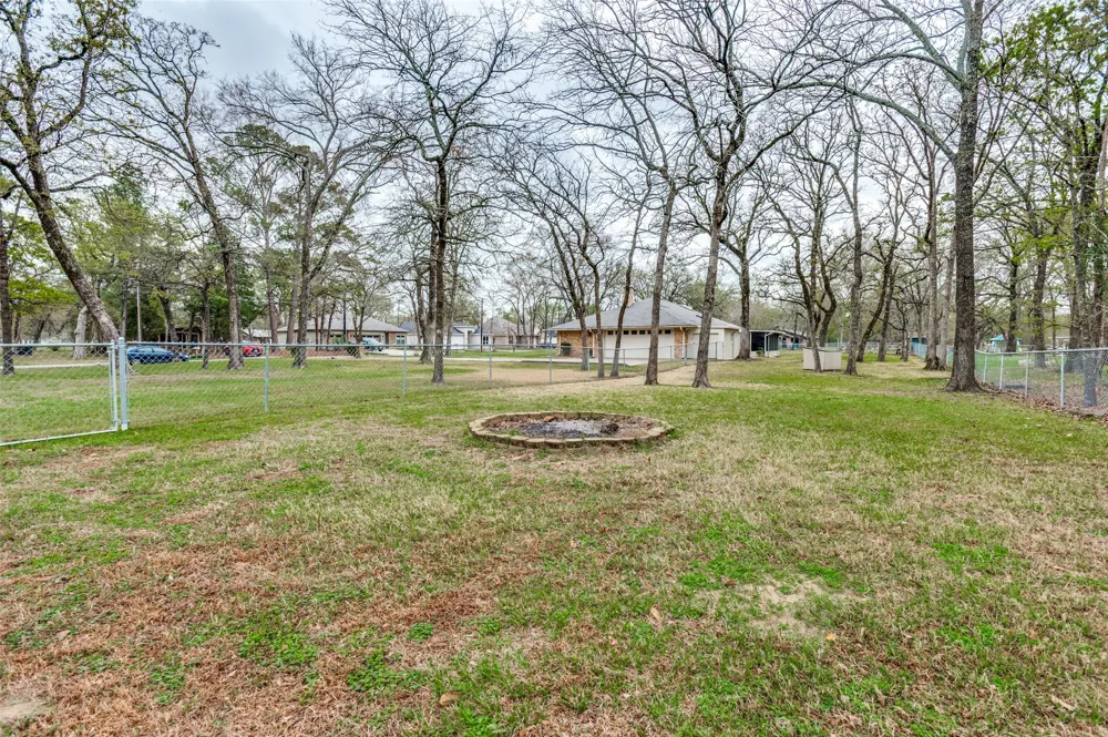 5 Huckleberry Lane Star Harbor, TX 75148