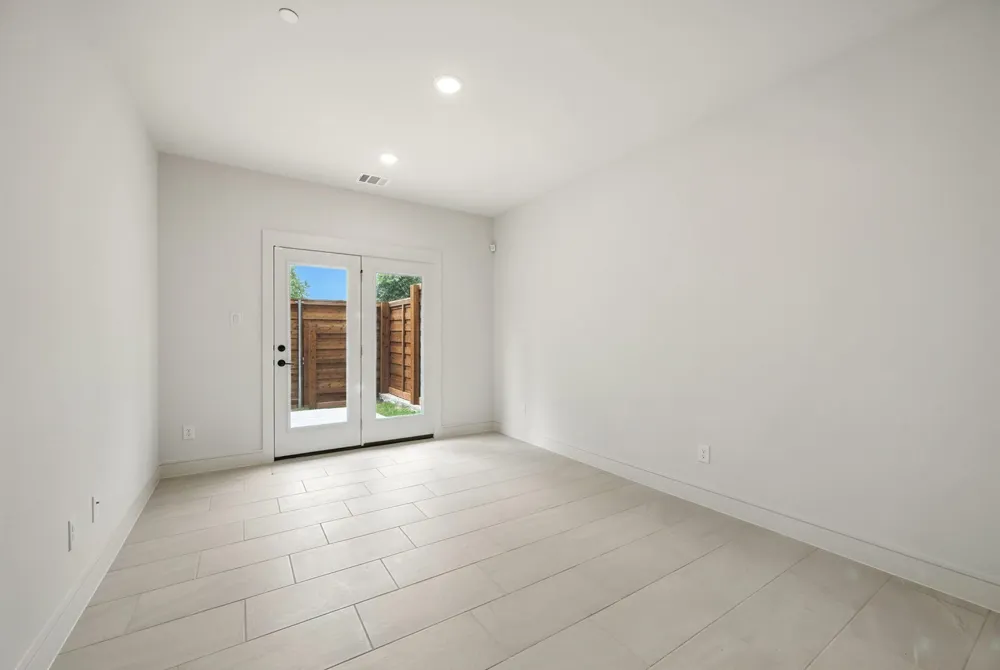 1364 Cherry Hills Lane Irving, TX 75038