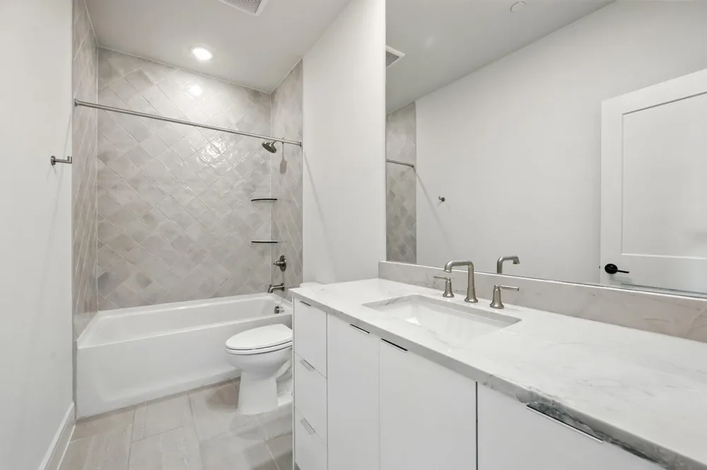 1364 Cherry Hills Lane Irving, TX 75038