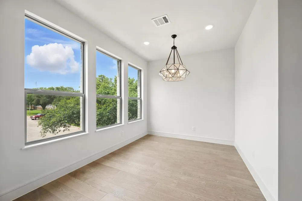 1364 Cherry Hills Lane Irving, TX 75038