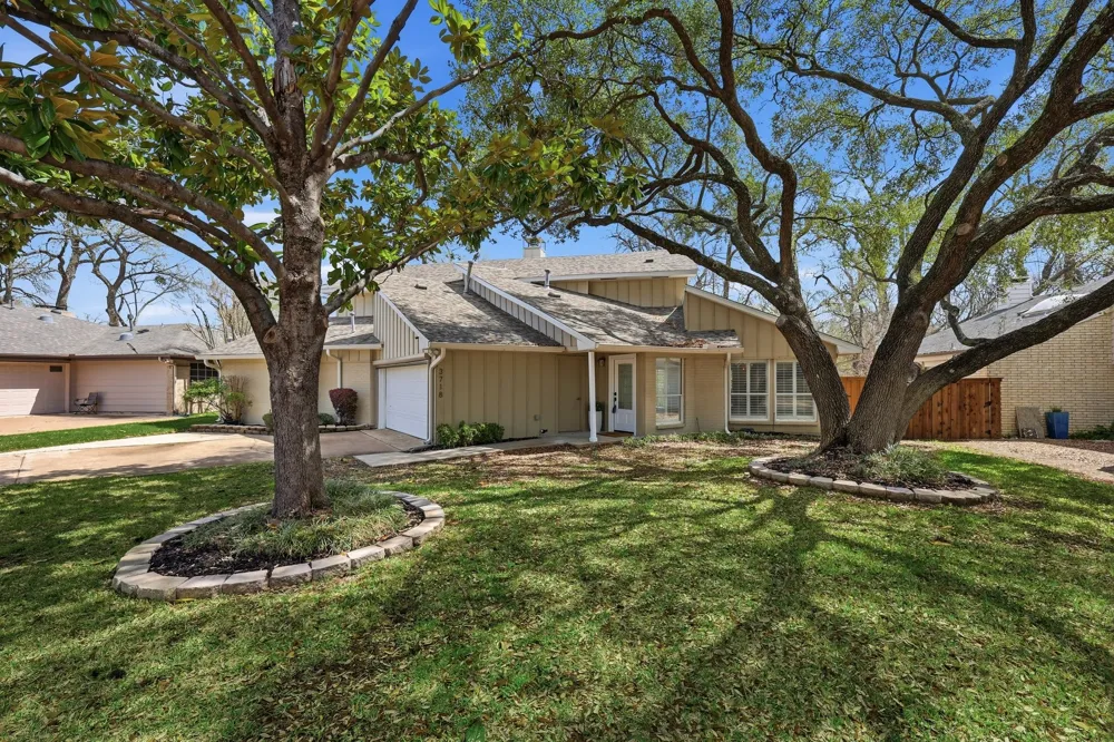 3718 Wooded Creek Drive Farmers Branch, TX 75244