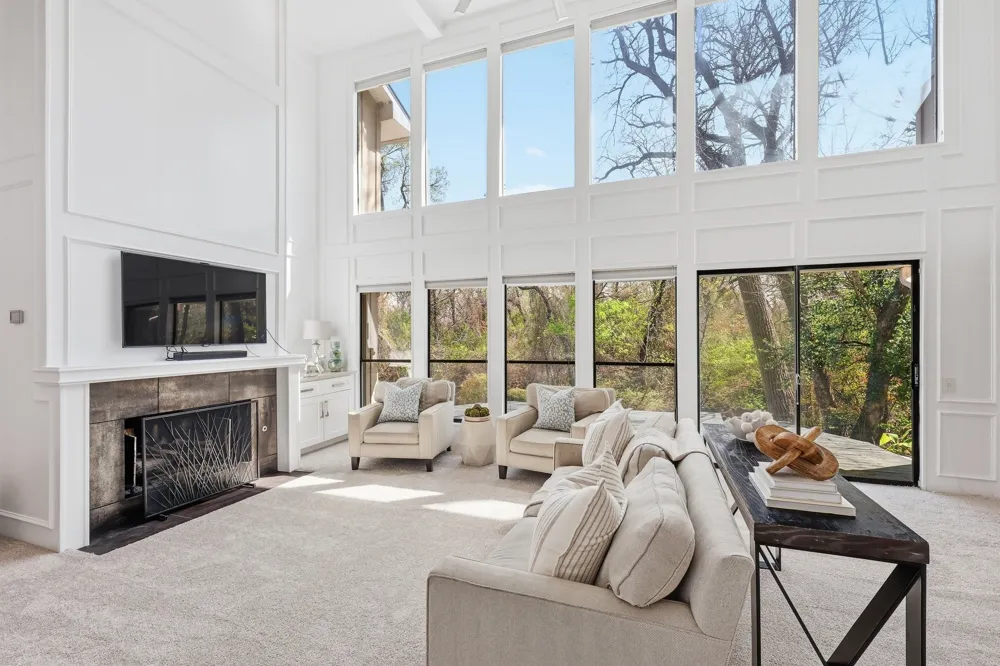 3718 Wooded Creek Drive Farmers Branch, TX 75244