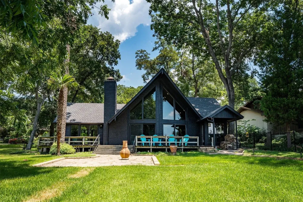 162 Lake Drive Enchanted Oaks, TX 75156