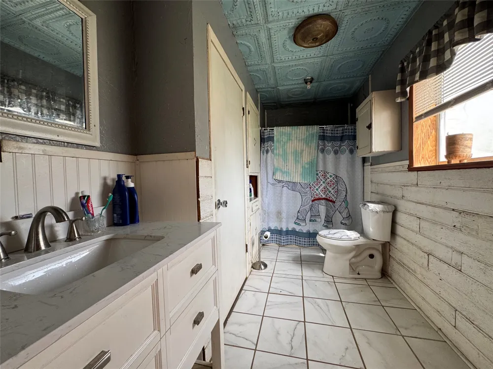 733 Foster Street Marlin, TX 76661