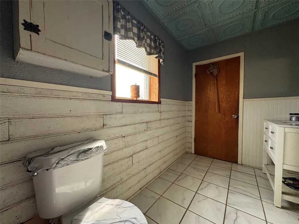 733 Foster Street Marlin, TX 76661
