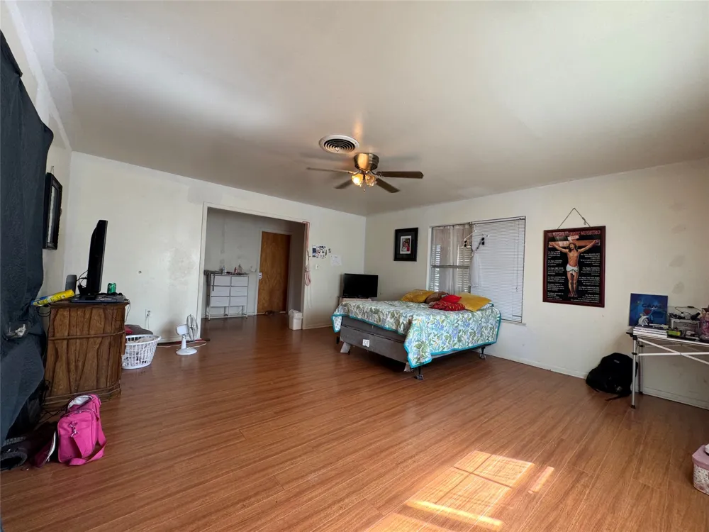 733 Foster Street Marlin, TX 76661