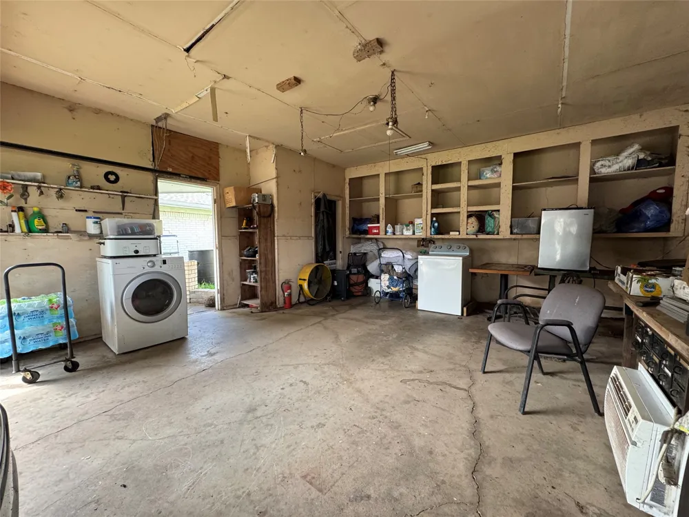 733 Foster Street Marlin, TX 76661