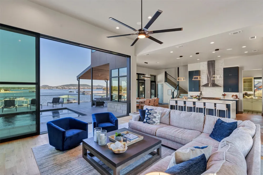 1009 Cardinal Cove Graford, TX 76449