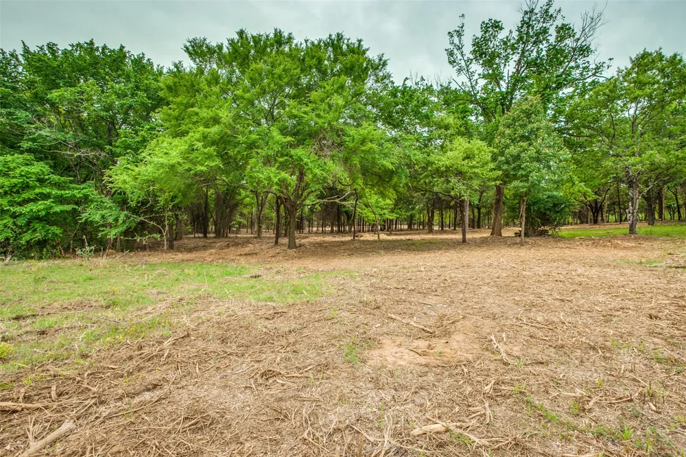 E Farm to Market 455 Pilot Point, TX 76258