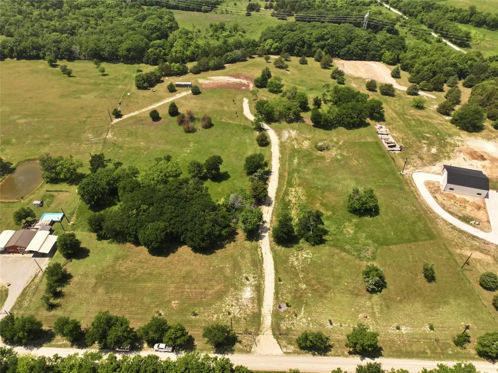 627 Homer Smith Van Alstyne, TX 75491