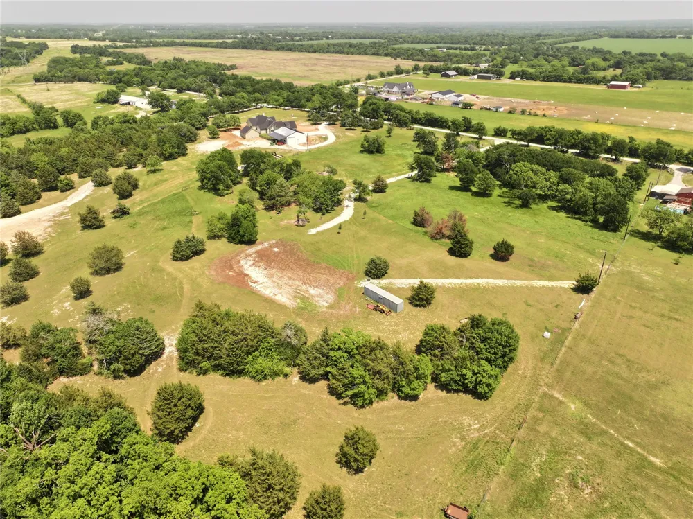 627 Homer Smith Van Alstyne, TX 75491
