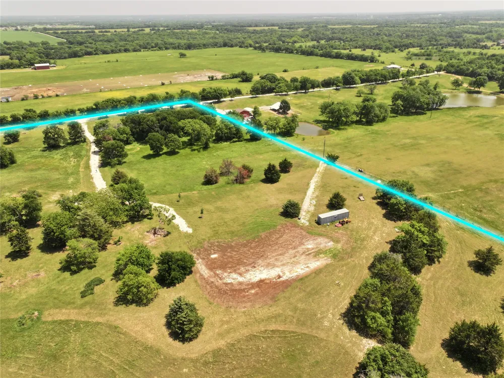 627 Homer Smith Van Alstyne, TX 75491