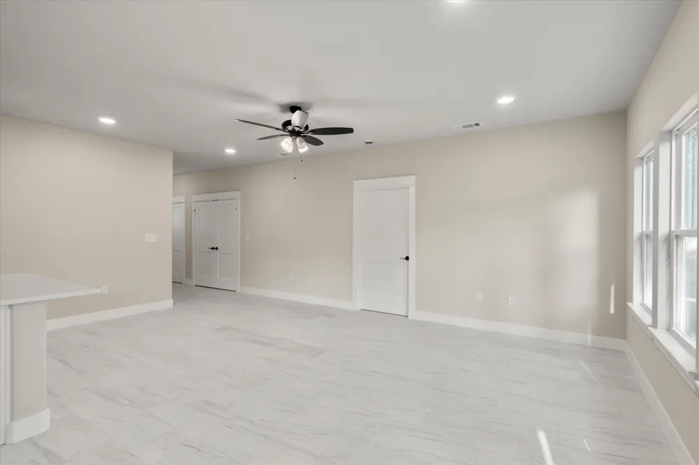 114 Granada Street Payne Springs, TX 75156