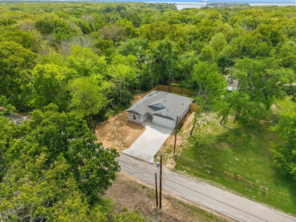 114 Granada Street Payne Springs, TX 75156