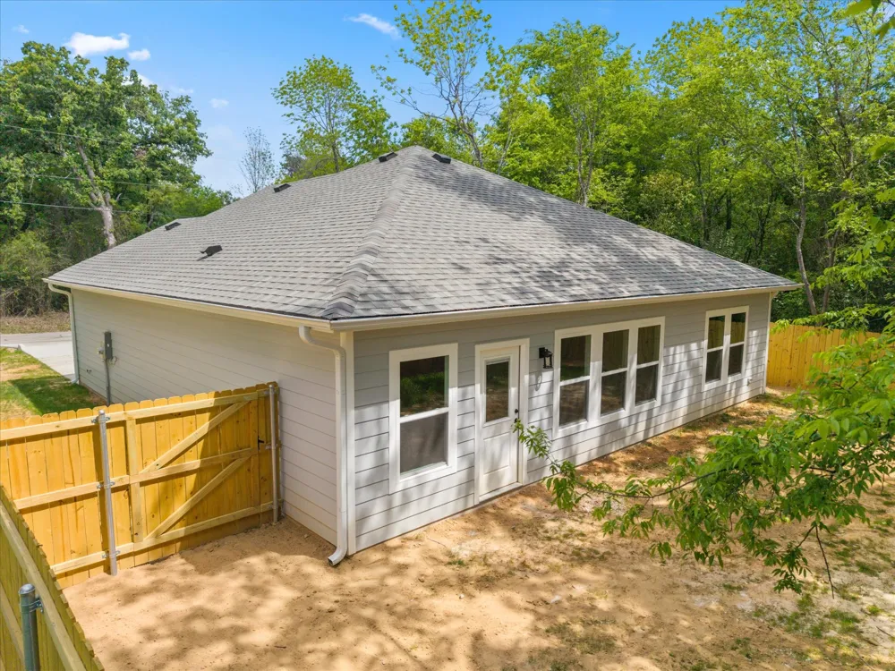 114 Granada Street Payne Springs, TX 75156
